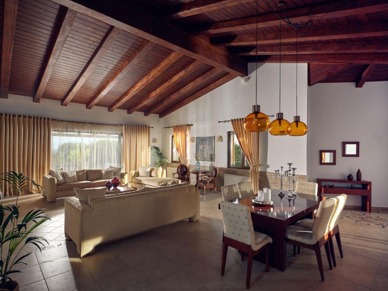 Palm Luxury Vilă *